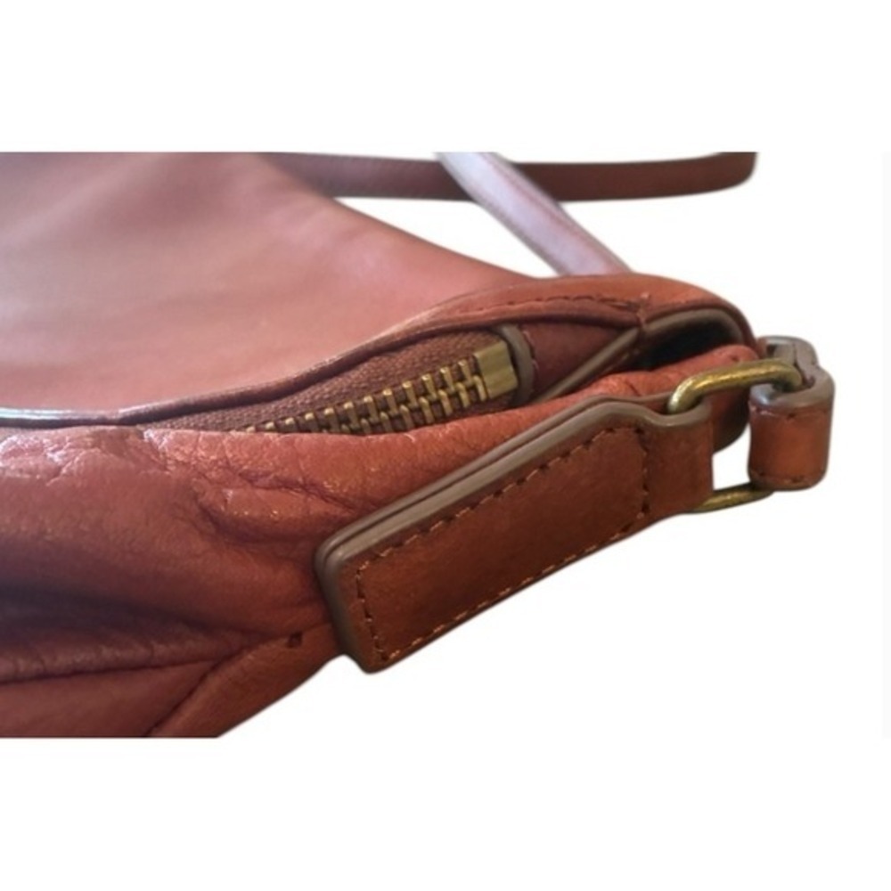 Margot New York Adelle Brandy Leather Crossbody Hobo Bag Brown Slouchy Boho Y2K - Picture 6 of 7